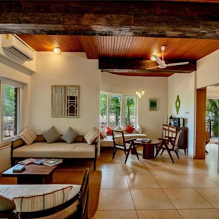 Saffronstays Boulevard Rockhouse - Pool Villa With Amazing Nature Views Лонавала Экстерьер фото