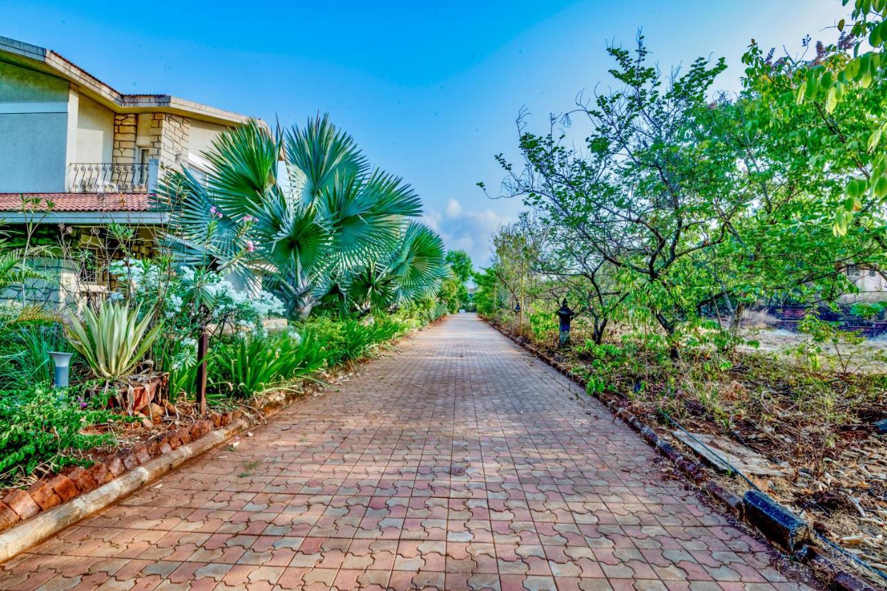 Saffronstays Boulevard Rockhouse - Pool Villa With Amazing Nature Views Лонавала Экстерьер фото