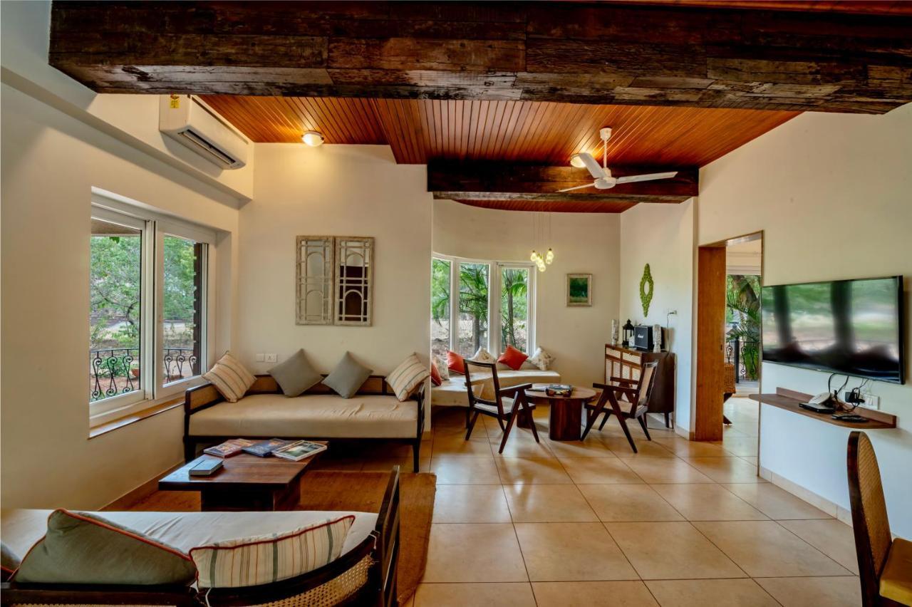 Saffronstays Boulevard Rockhouse - Pool Villa With Amazing Nature Views Лонавала Экстерьер фото